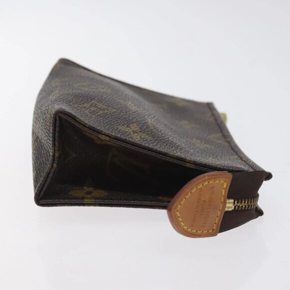 LOUIS VUITTON Monogram Poche Toilette 15 Pouch - Picture 3 of 16